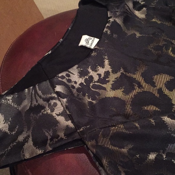 Sangria Tea-length dress - Picture 2 of 3